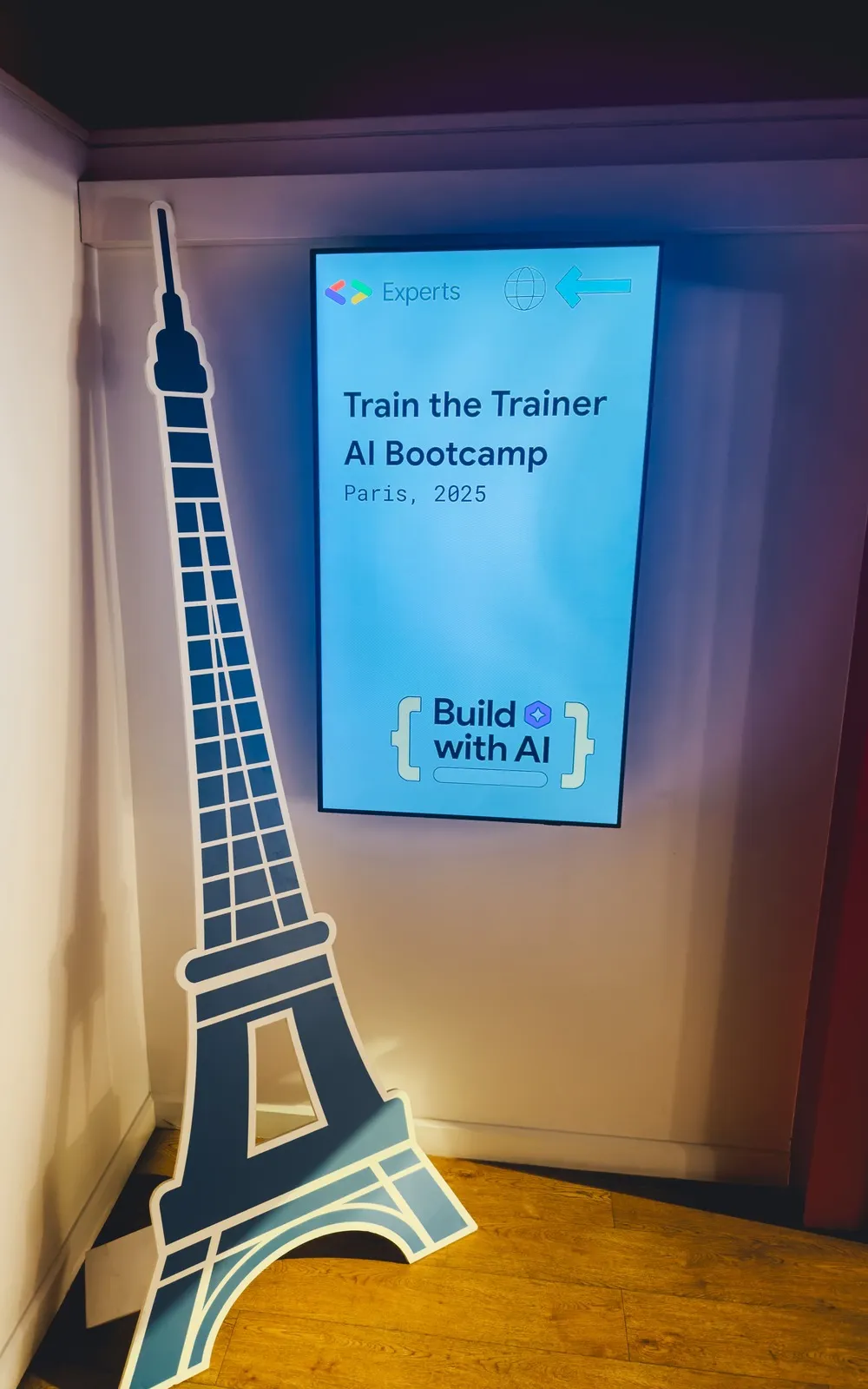 Screen welcoming the GDEs to the Train the Trainer event